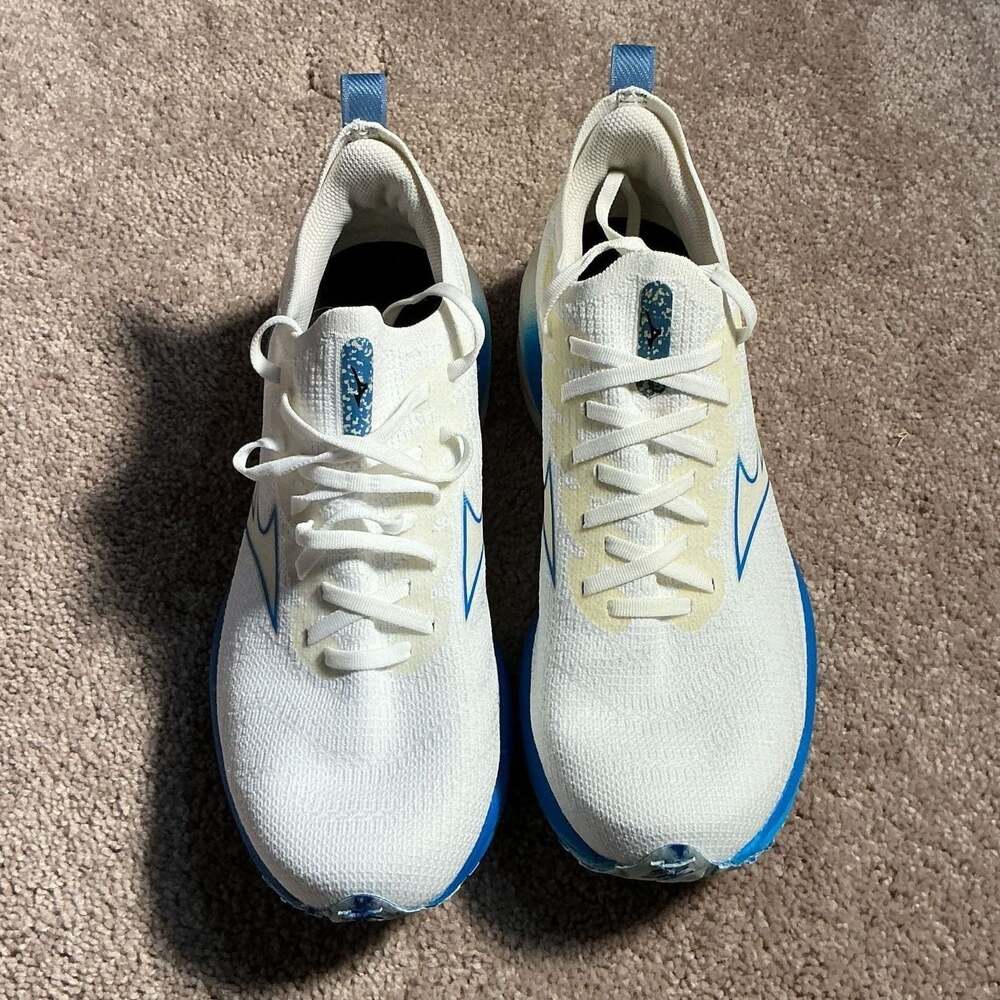 Mizuno Wave Neo Ultra Running Shoes White/Blue